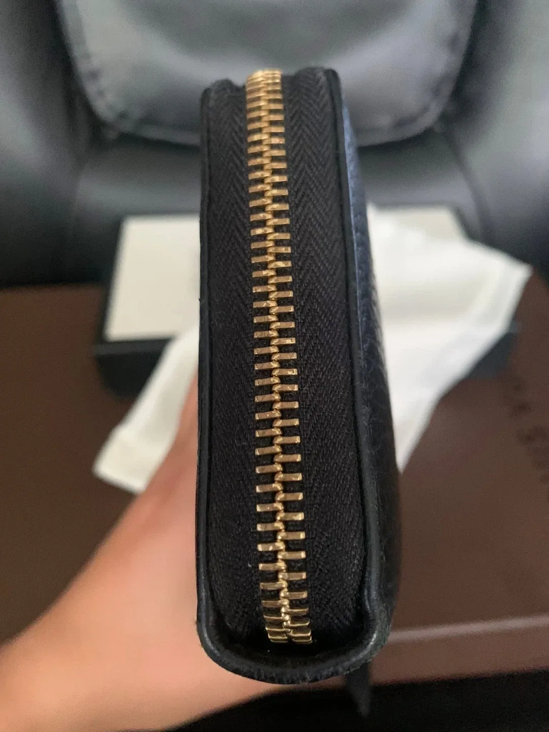 Gucci Black Leather Zip Around Wallet image indicator(5)