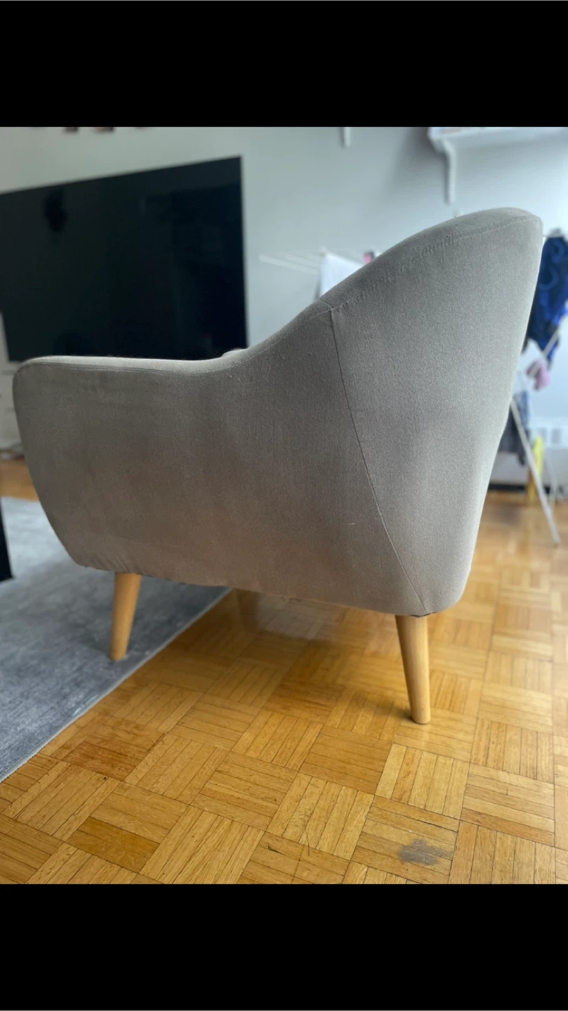 Accent Chair with Ottoman - photo 3