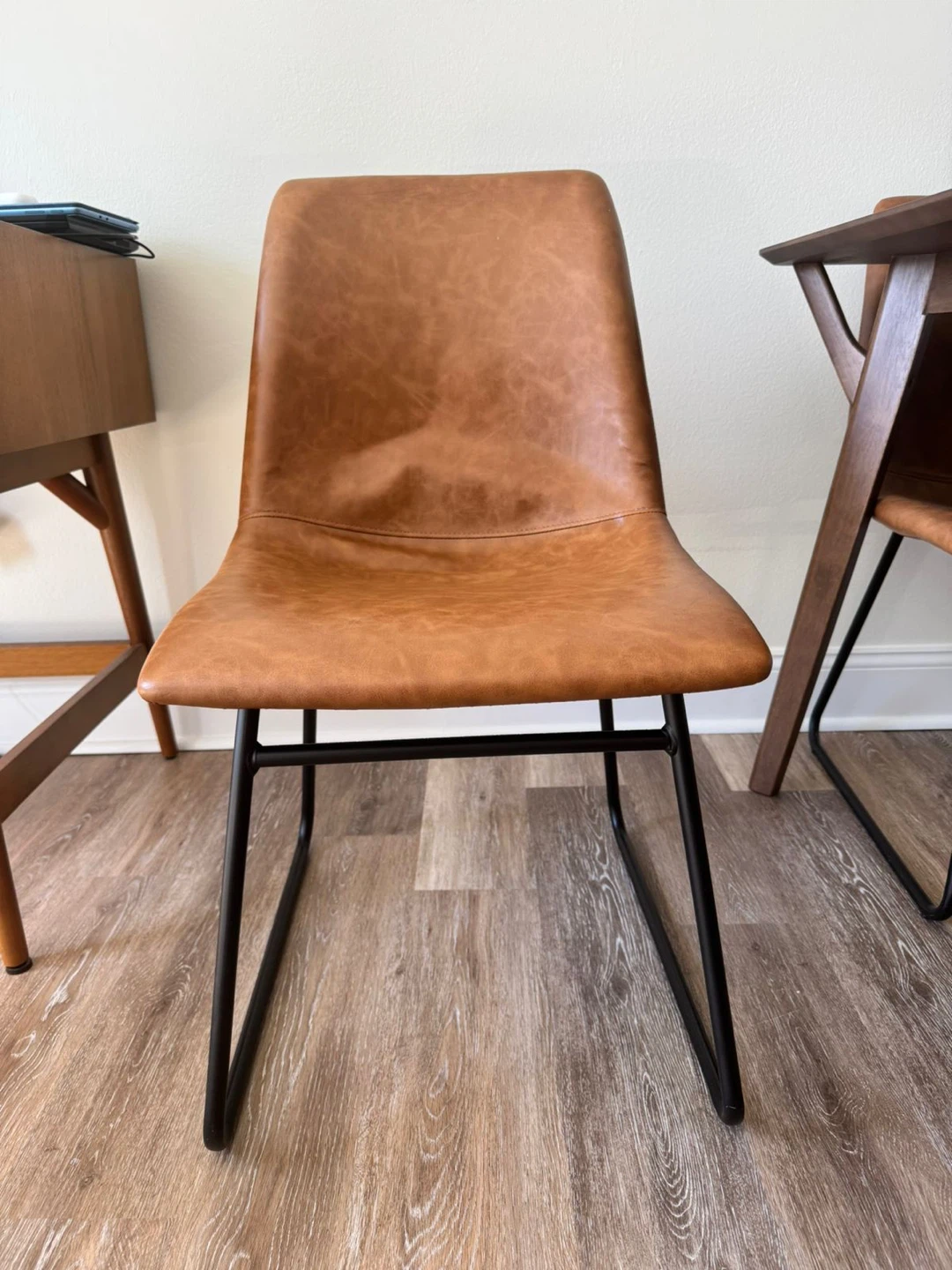 Dining Table and Chairs - Set of 6 - Faux Leather - photo 3