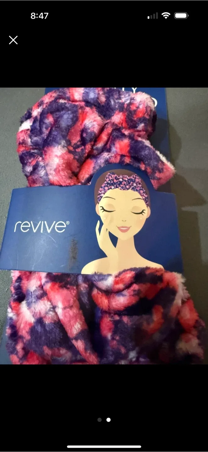 Revive Headband & Plant bucket (Must take both) thumbnail