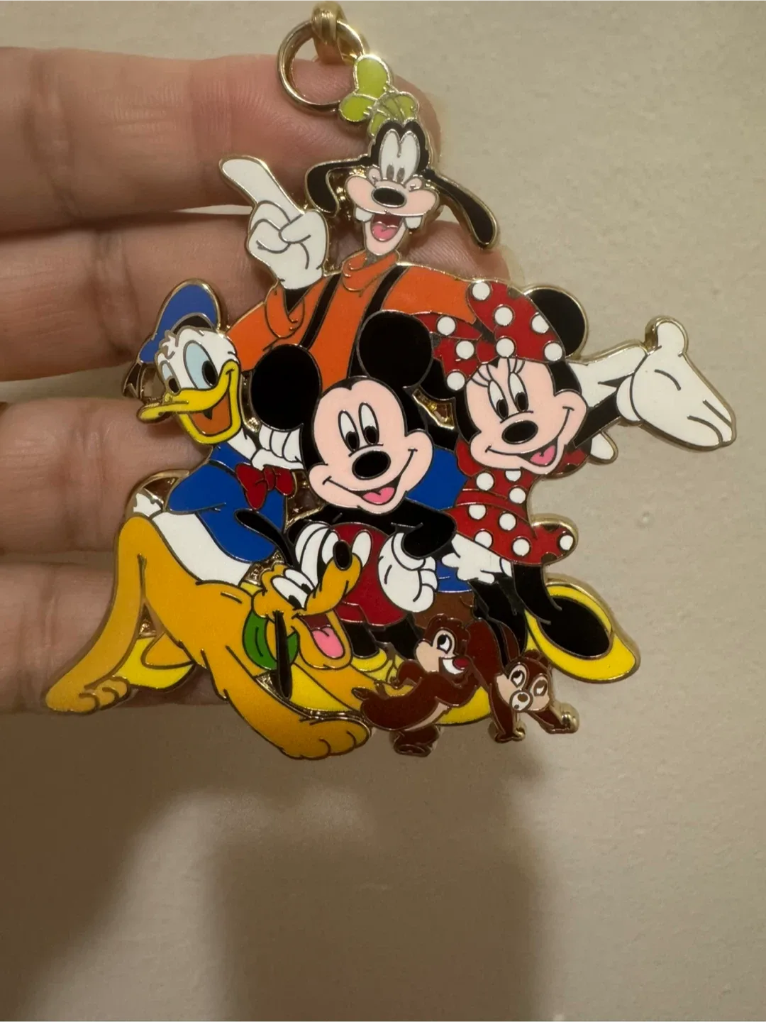 Disney Official Pin Trading 2008 Keychain thumbnail