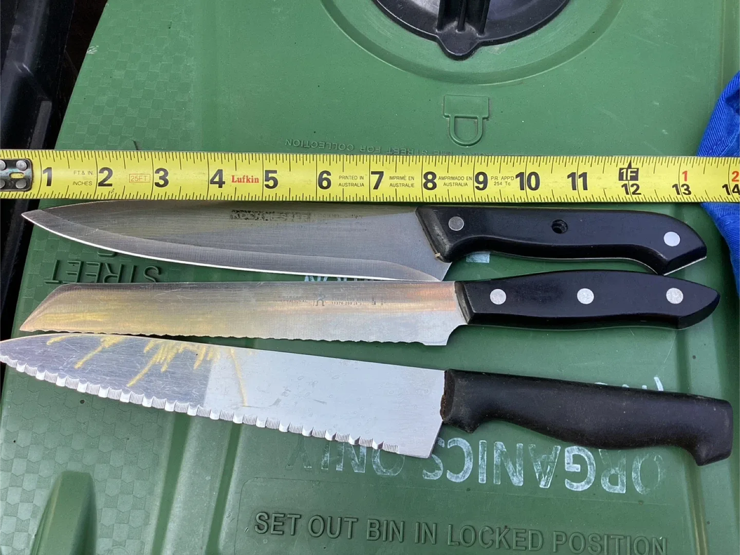 3 Vintage Kitchen Cutting Knives ! thumbnail