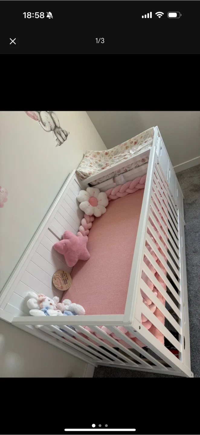 White Baby Crib with Changing Table