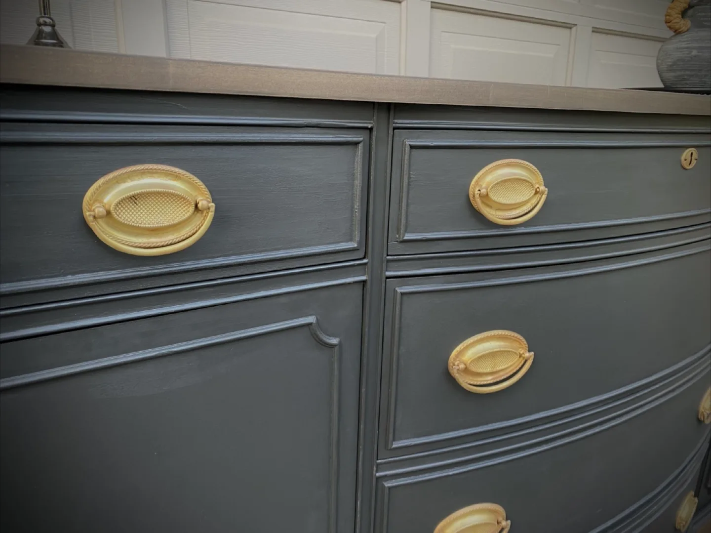 ✨ Solid Mahogany Vintage Sideboard – Professionally Refinished ✨ image indicator(2)