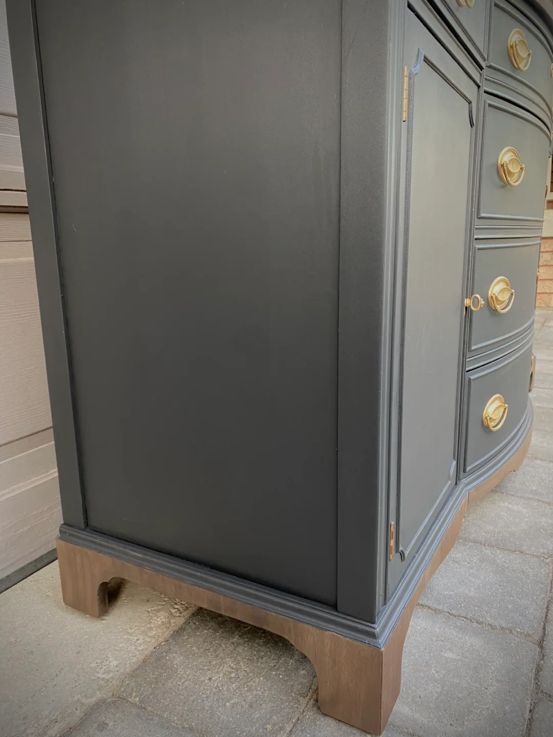 ✨ Solid Mahogany Vintage Sideboard – Professionally Refinished ✨ image indicator(5)