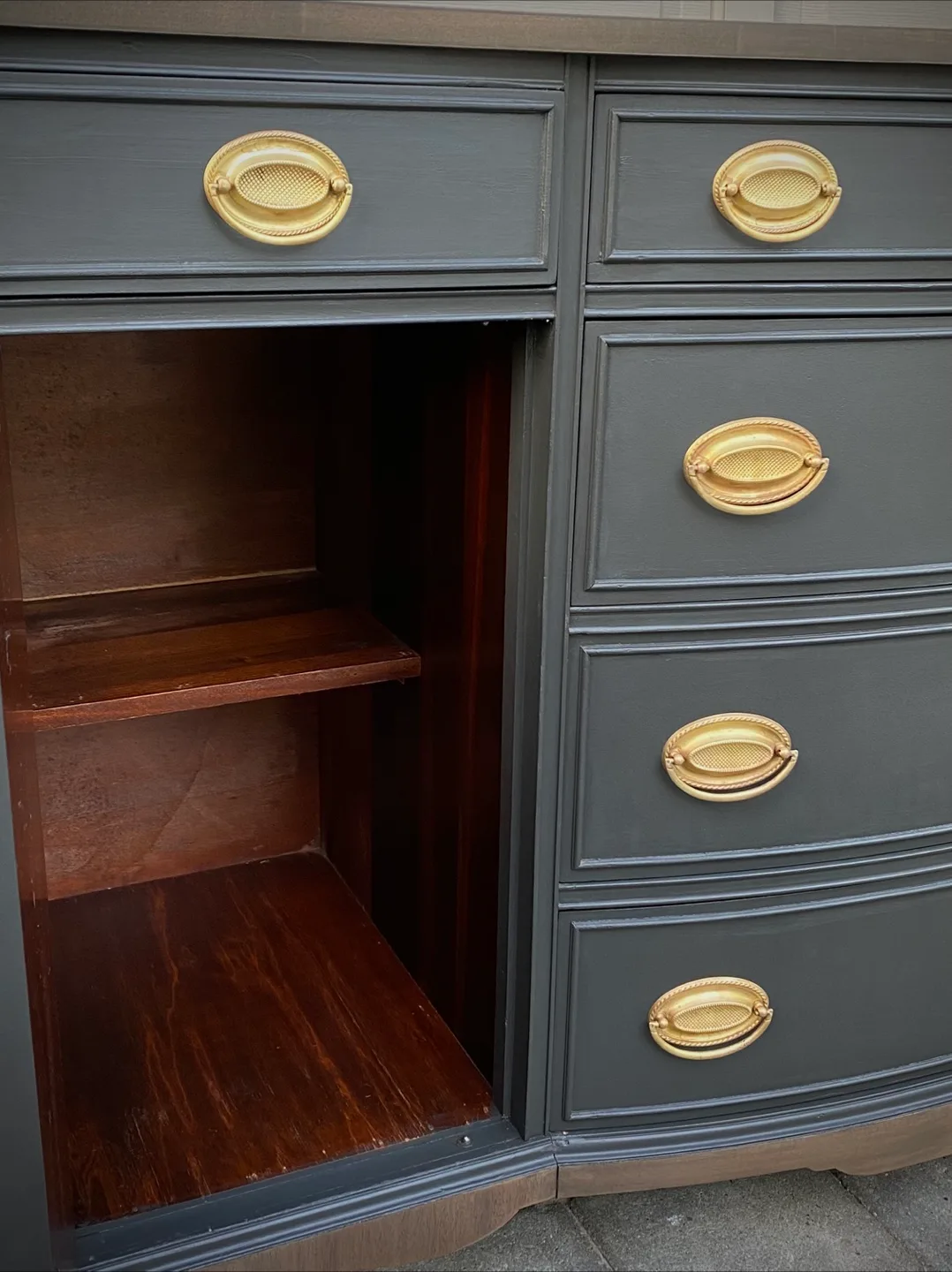 ✨ Solid Mahogany Vintage Sideboard – Professionally Refinished ✨ image indicator(7)