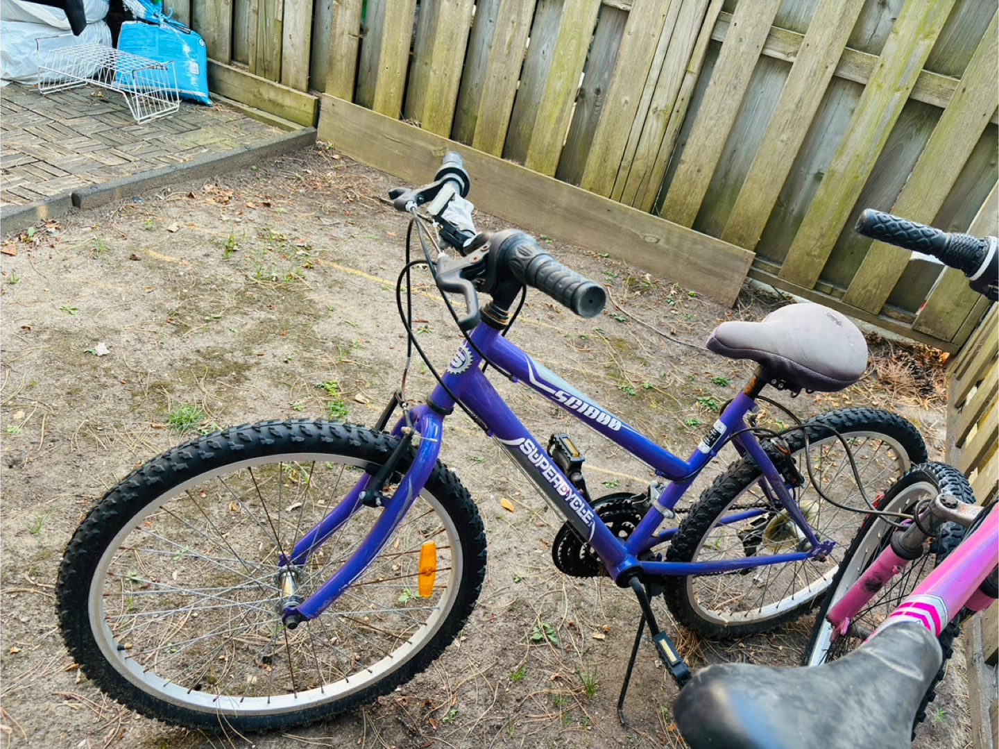 Purple bike with helmet