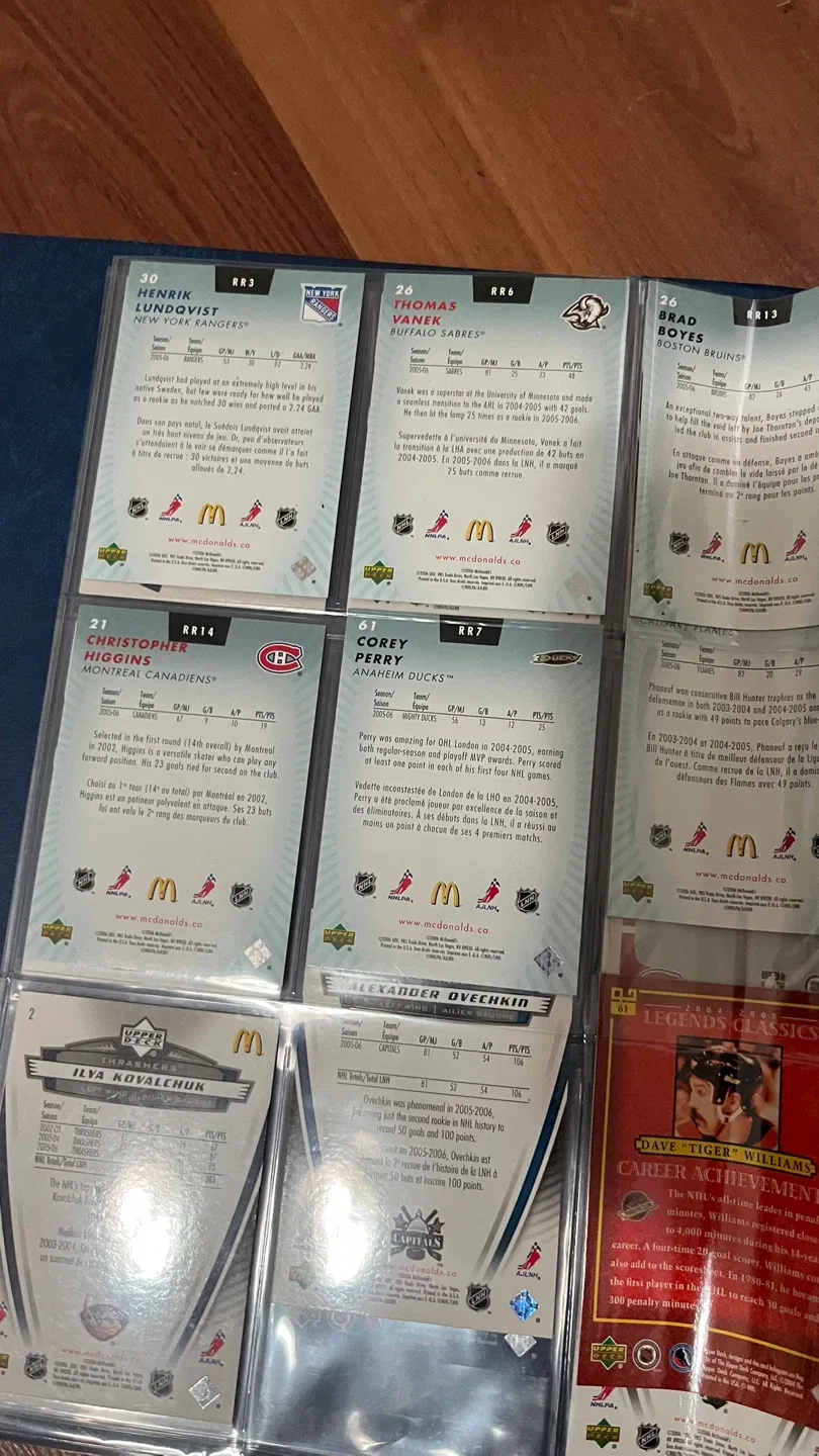 Hockey Trading Cards - Legends Classics & More image indicator(2)