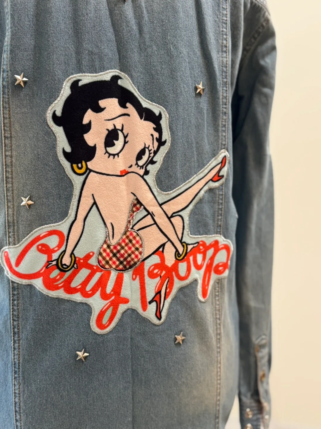 Vintage Betty Boop Denim Shirt Jacket image indicator(6)