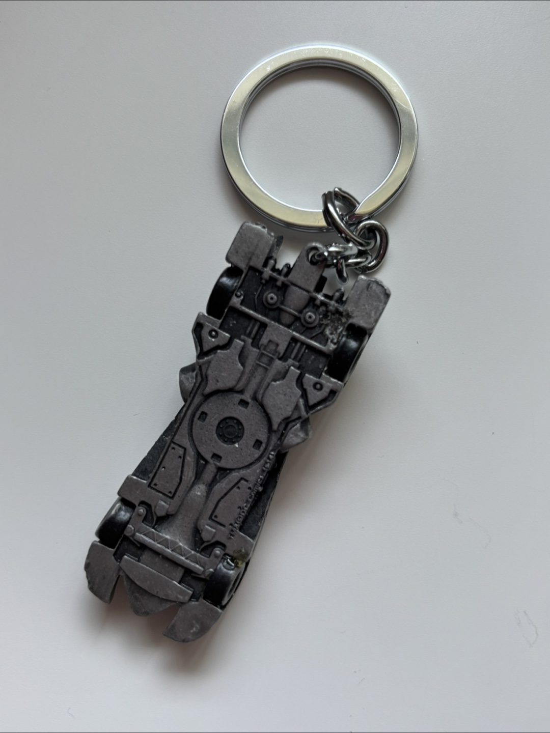 Batmobile Keychain - photo 3