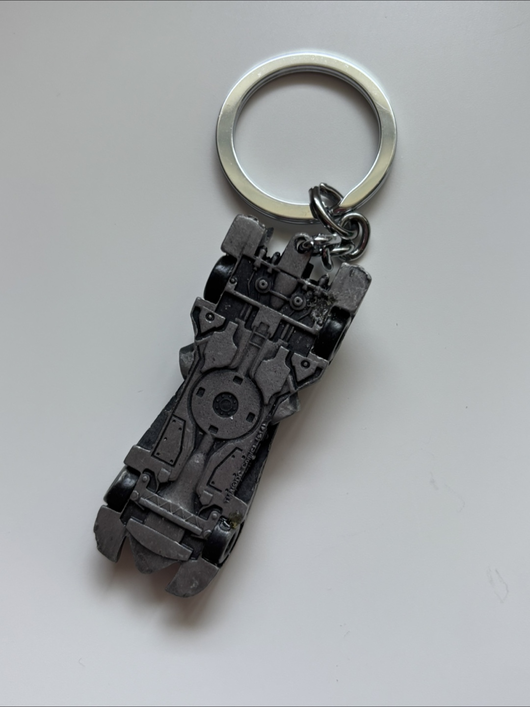 Batmobile Keychain - photo 5