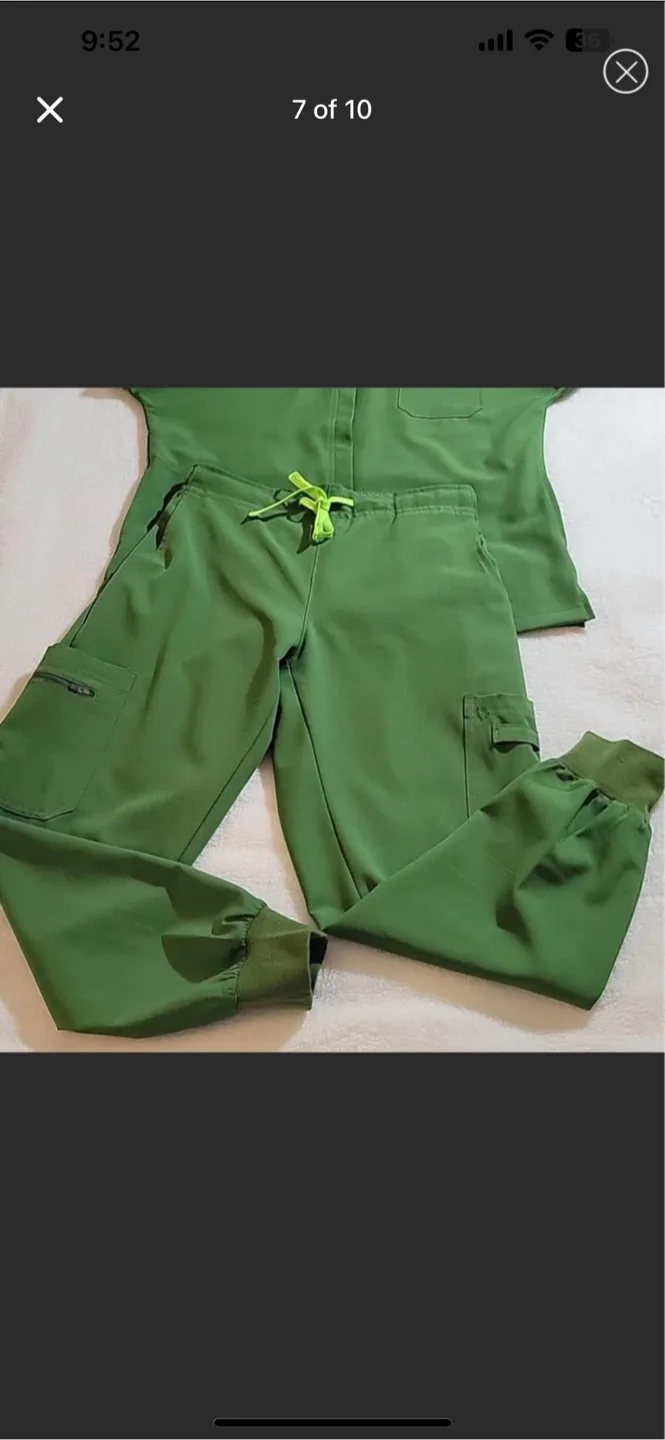 Reina Green Scrub set- Size S -fits as medium image indicator(7)
