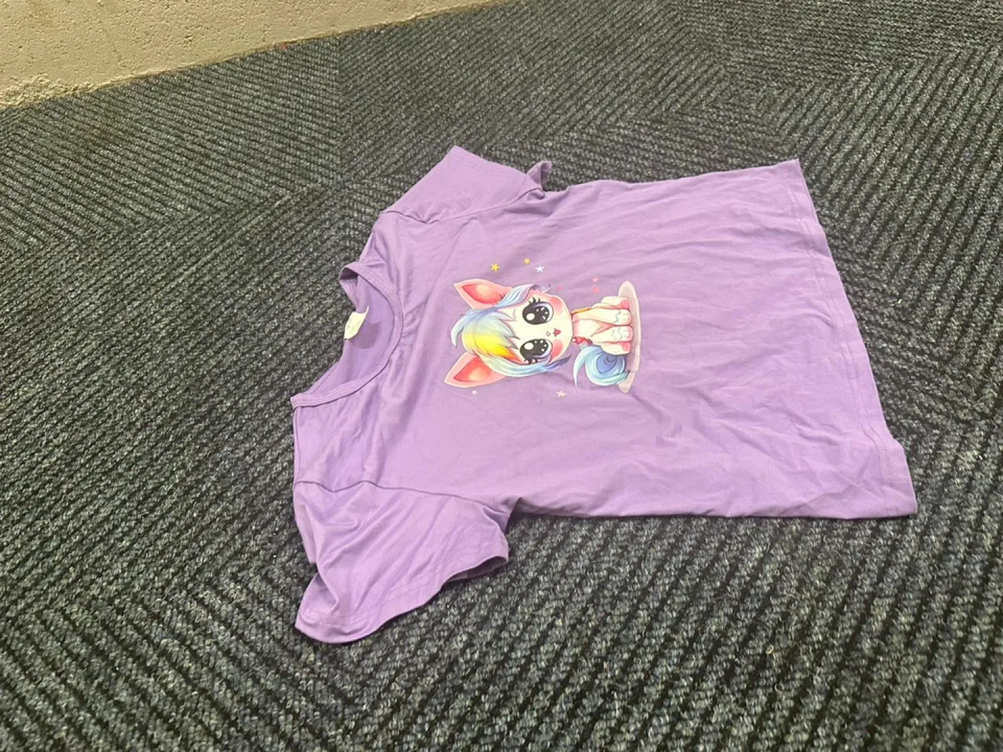 Kid t shirt size m thumbnail