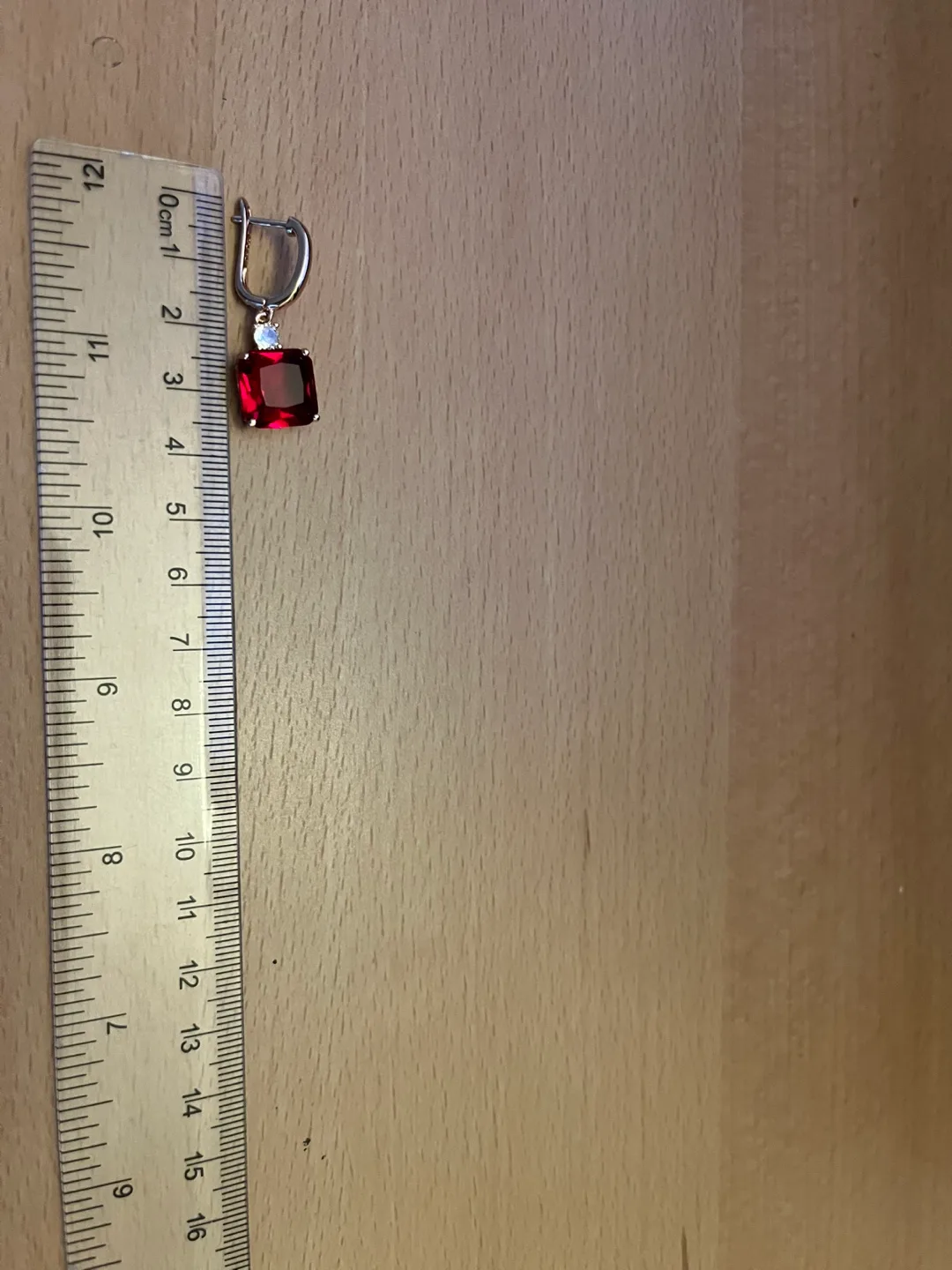 Red garnet gold plated Dangle Earrings image indicator(3)