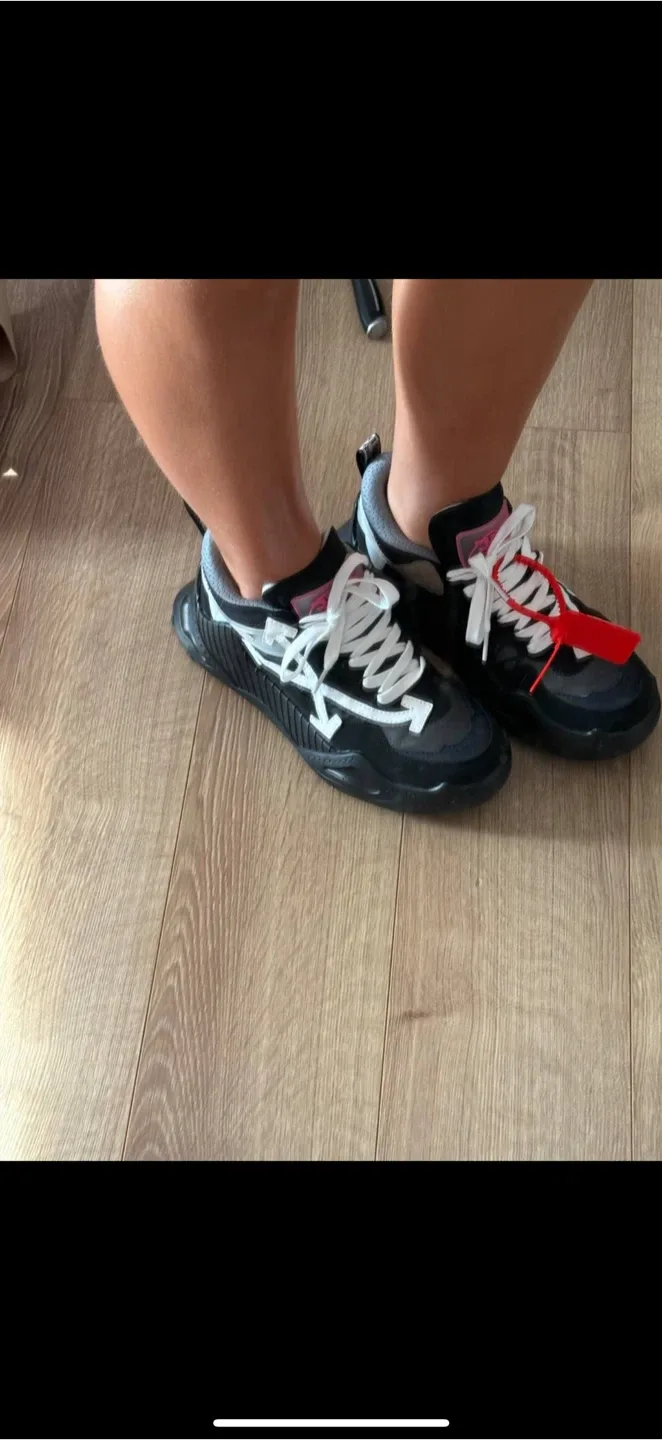 Off-White ODYS 1000 Sneakers thumbnail