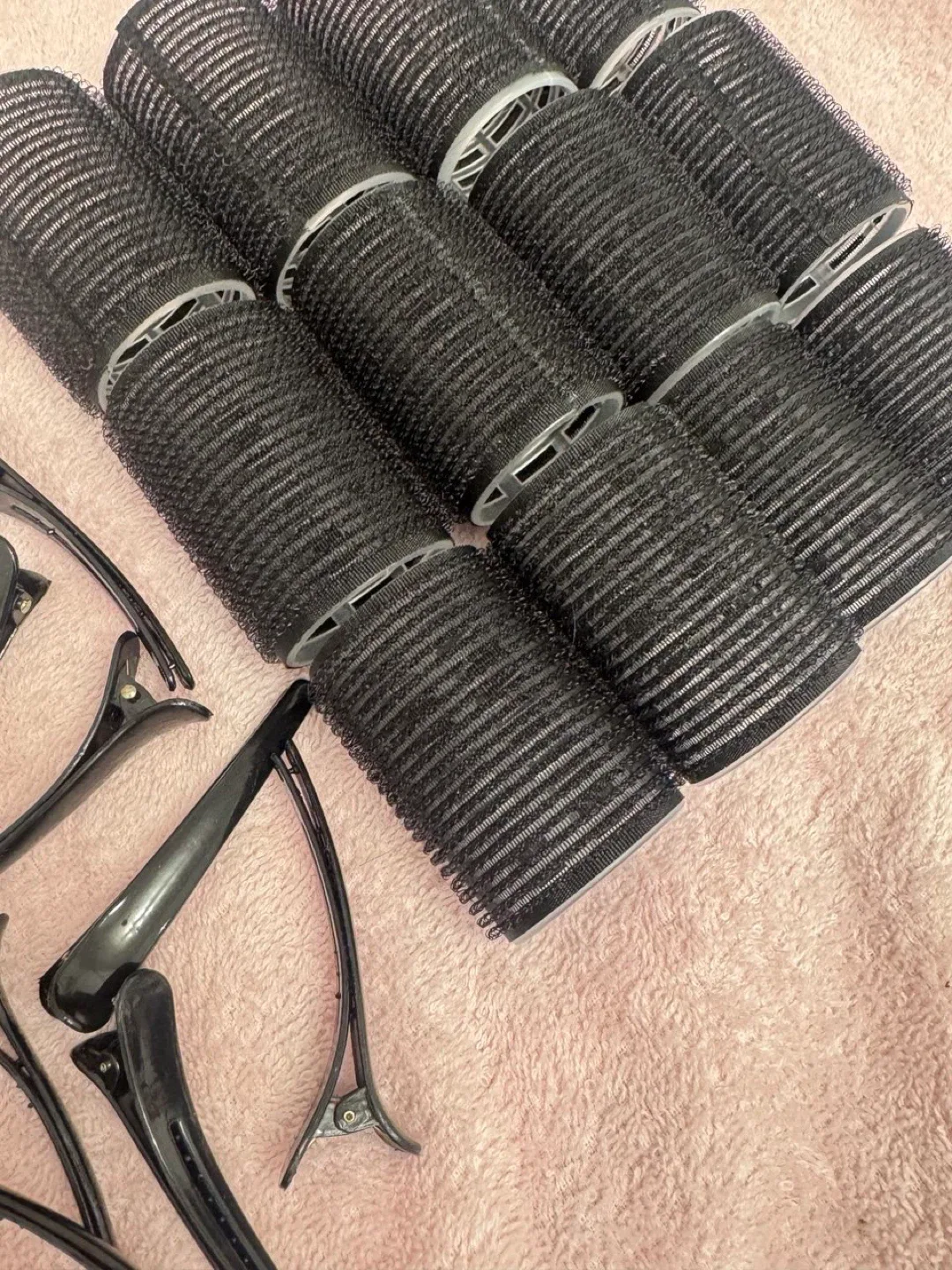 Hair Rollers with Clips image indicator(2)