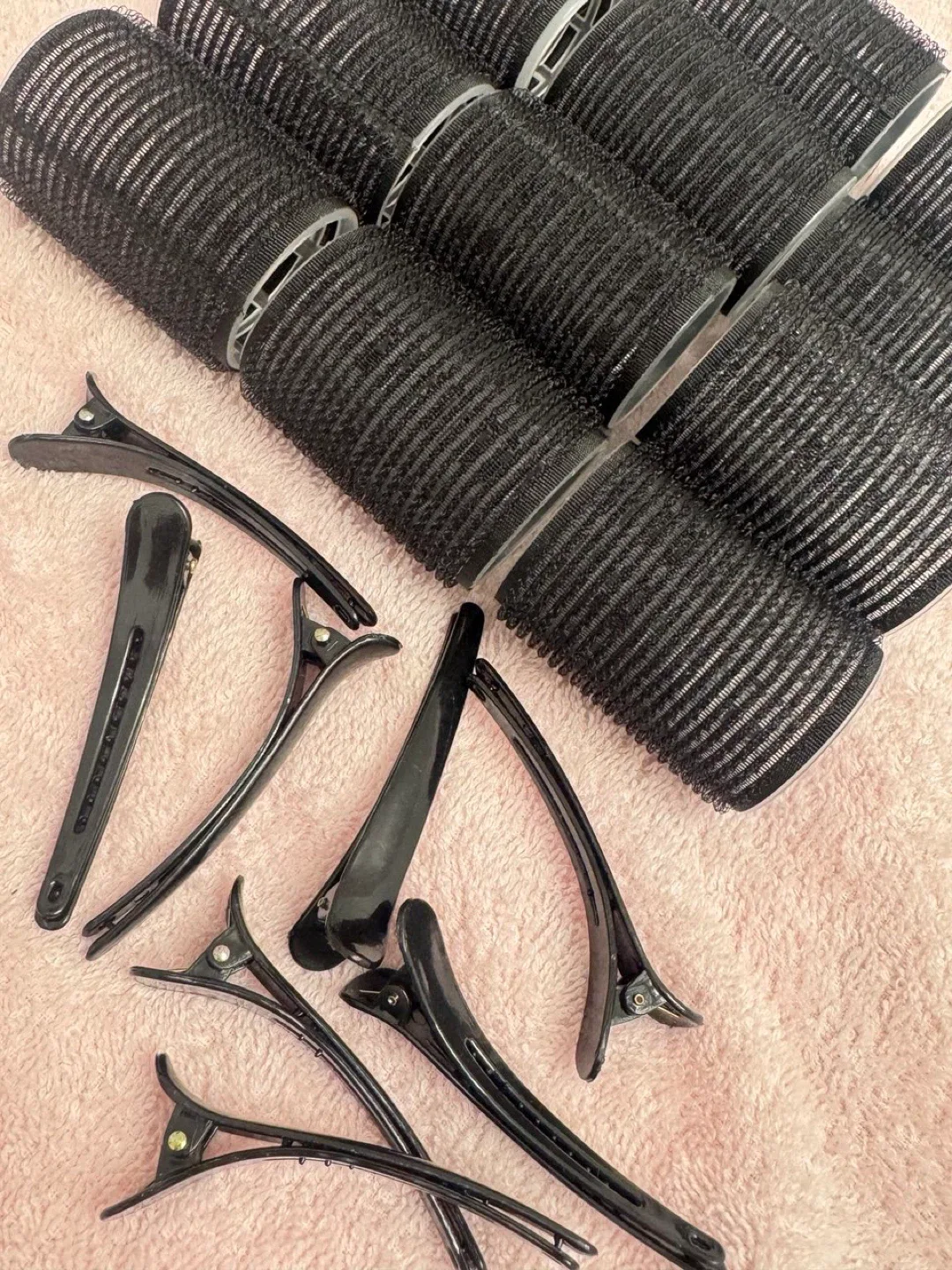 Hair Rollers with Clips image indicator(3)