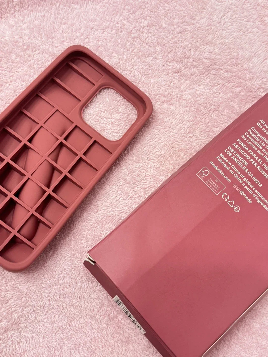 Rhode Lip Case - 15 pro max iPhone Case image indicator(5)