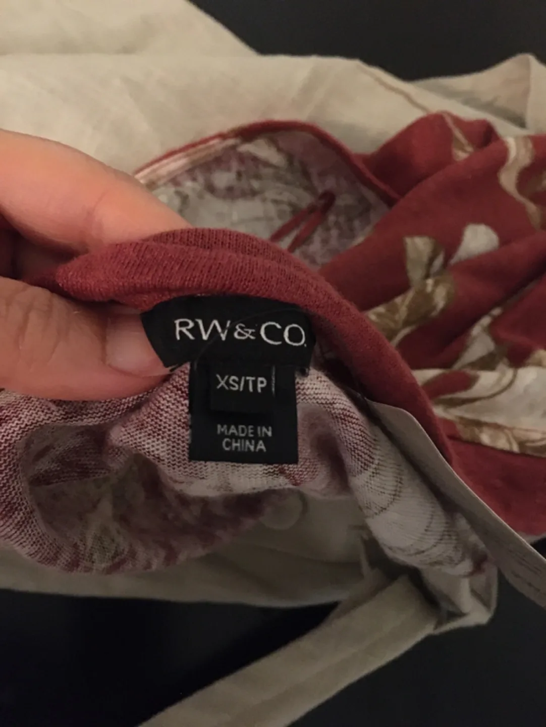 RW&CO Linen Floral Top XS & Skirt Size 2 image indicator(3)