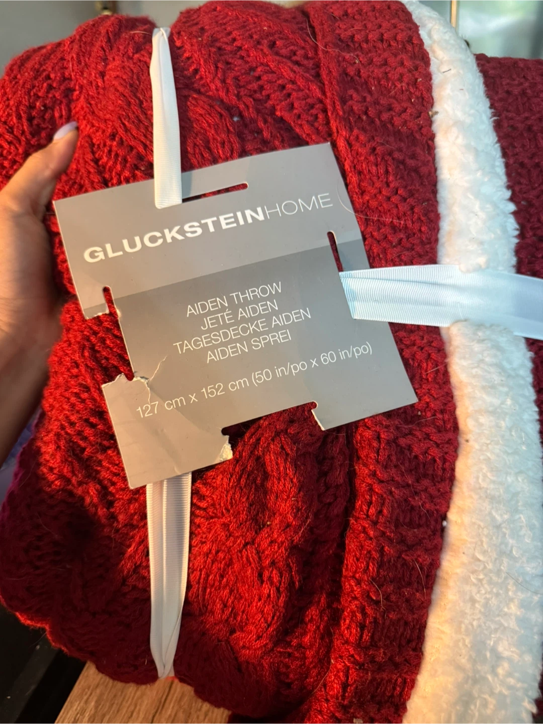 GlucksteinHome Aiden Throw (50x60 in)