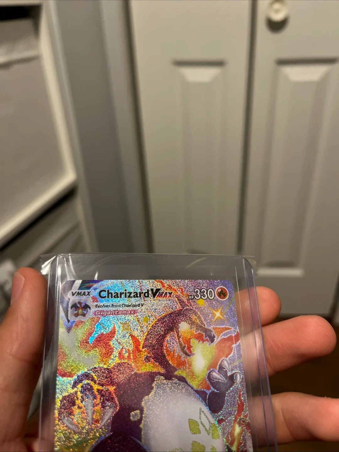 Charizard VMAX Pokemon Card image indicator(3)