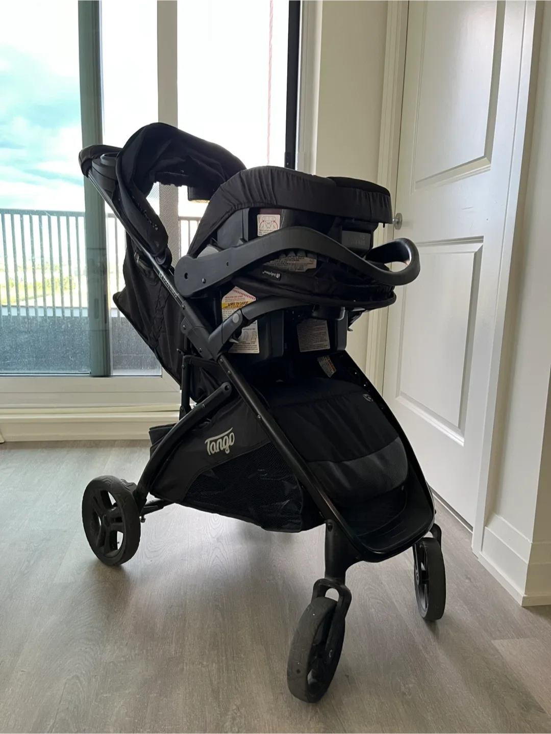 Baby Trend Tango Travel System - Black image indicator(9)