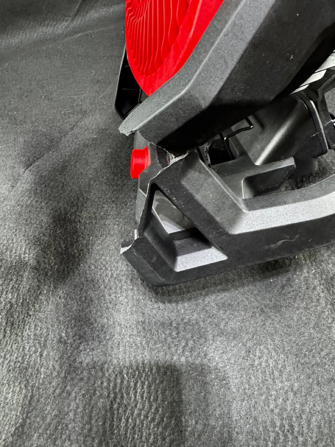 Srhvfuyr Battery Powered Fan ( small damage) - photo 4