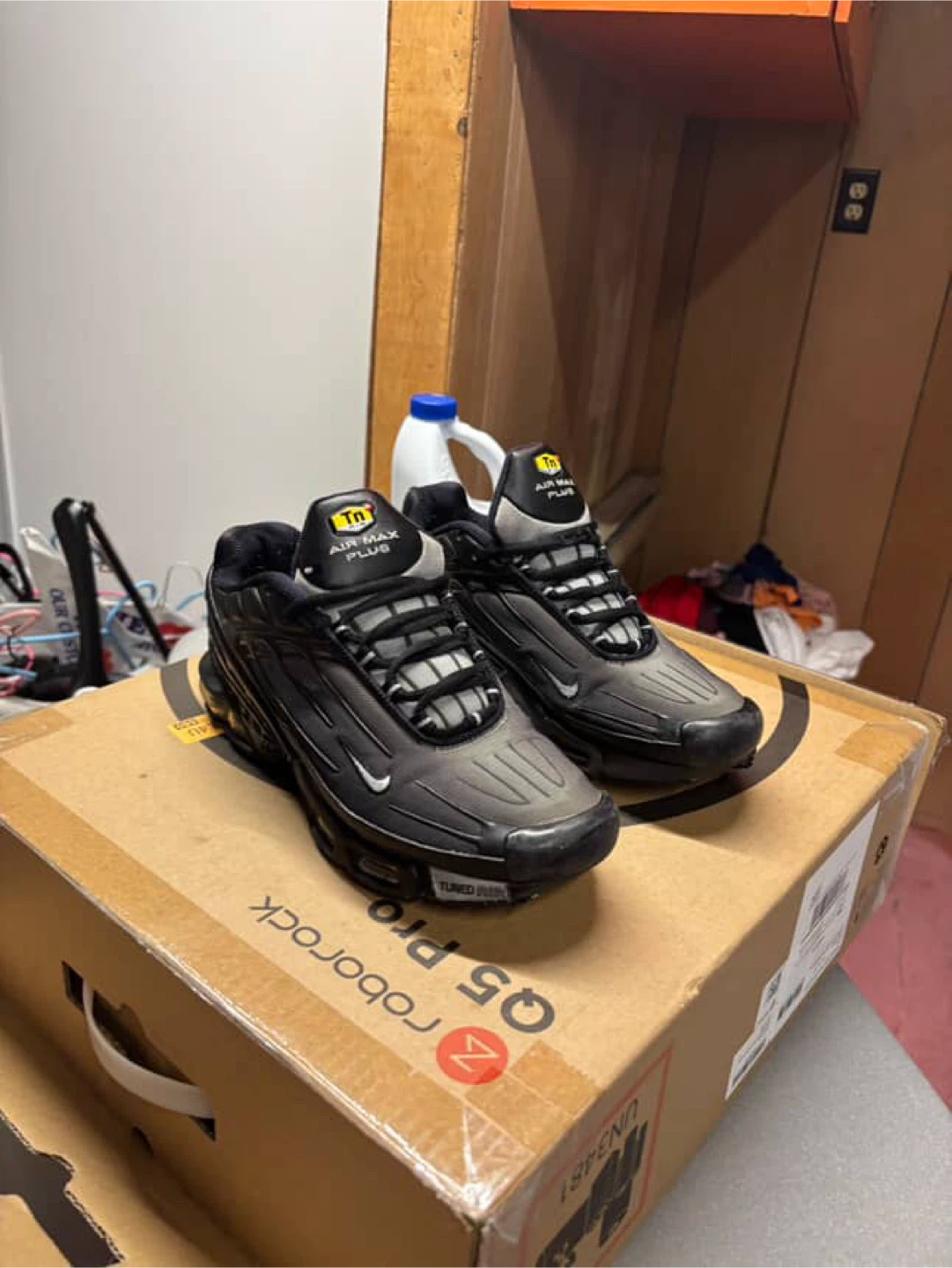 Nike Air Max Plus TN3 Black Shoes - photo 2