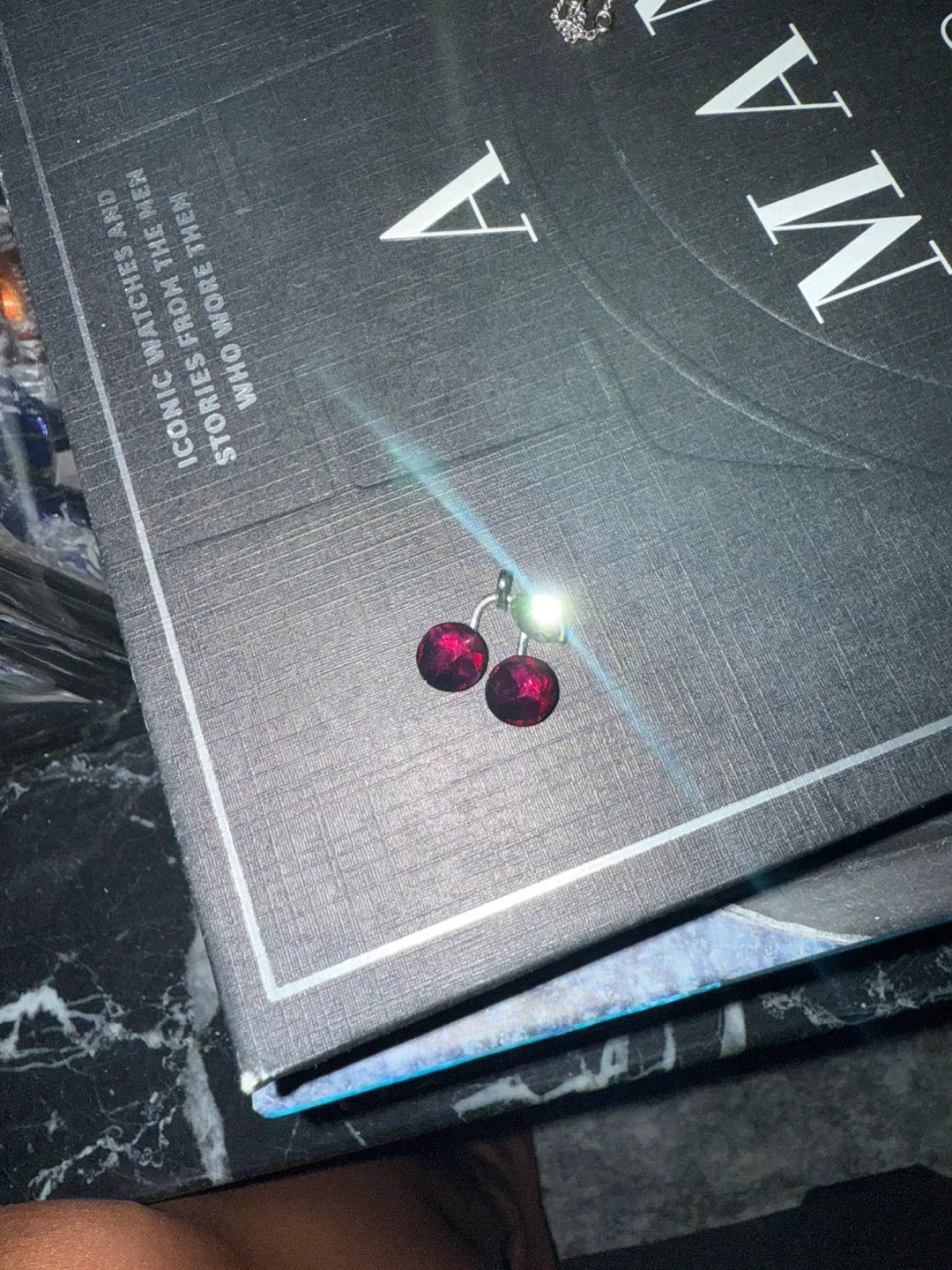 Swarovski classic Cherry for necklace thumbnail