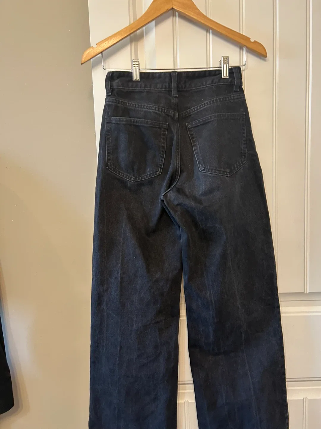 H&M Black Wide Leg Jeans image indicator(5)