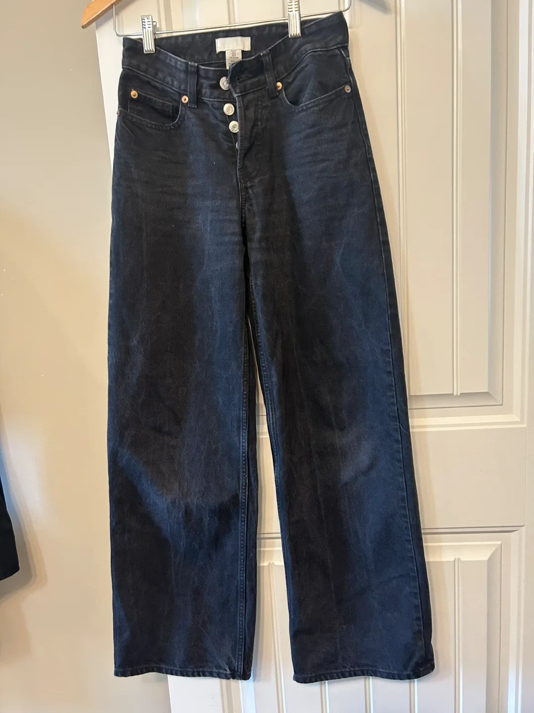 H&M Black Wide Leg Jeans image indicator(7)