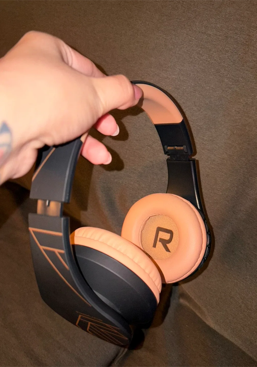 PowerLocus Black and Peach Headphones with Case image indicator(3)