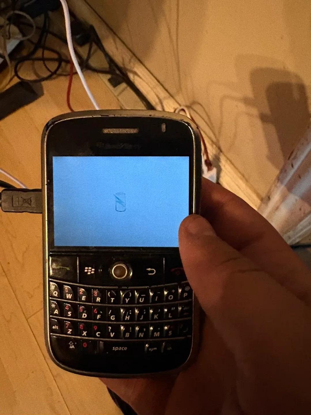 Blackberry Bold 9700& BlackBerry Curve 9360- Not Working/as is image indicator(3)