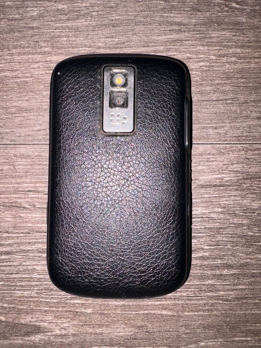 Blackberry Bold 9700& BlackBerry Curve 9360- Not Working/as is image indicator(2)