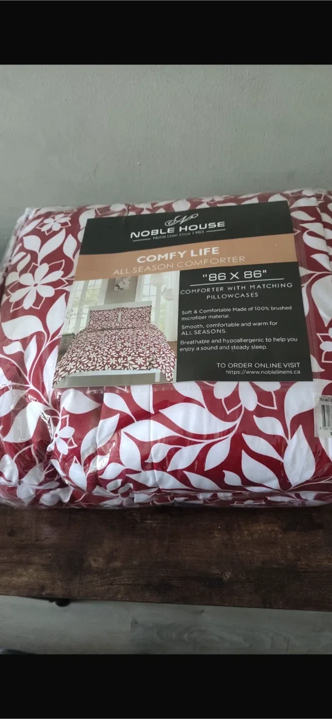 Noble House Comfy Life Comforter 86 x 86 - NEW thumbnail