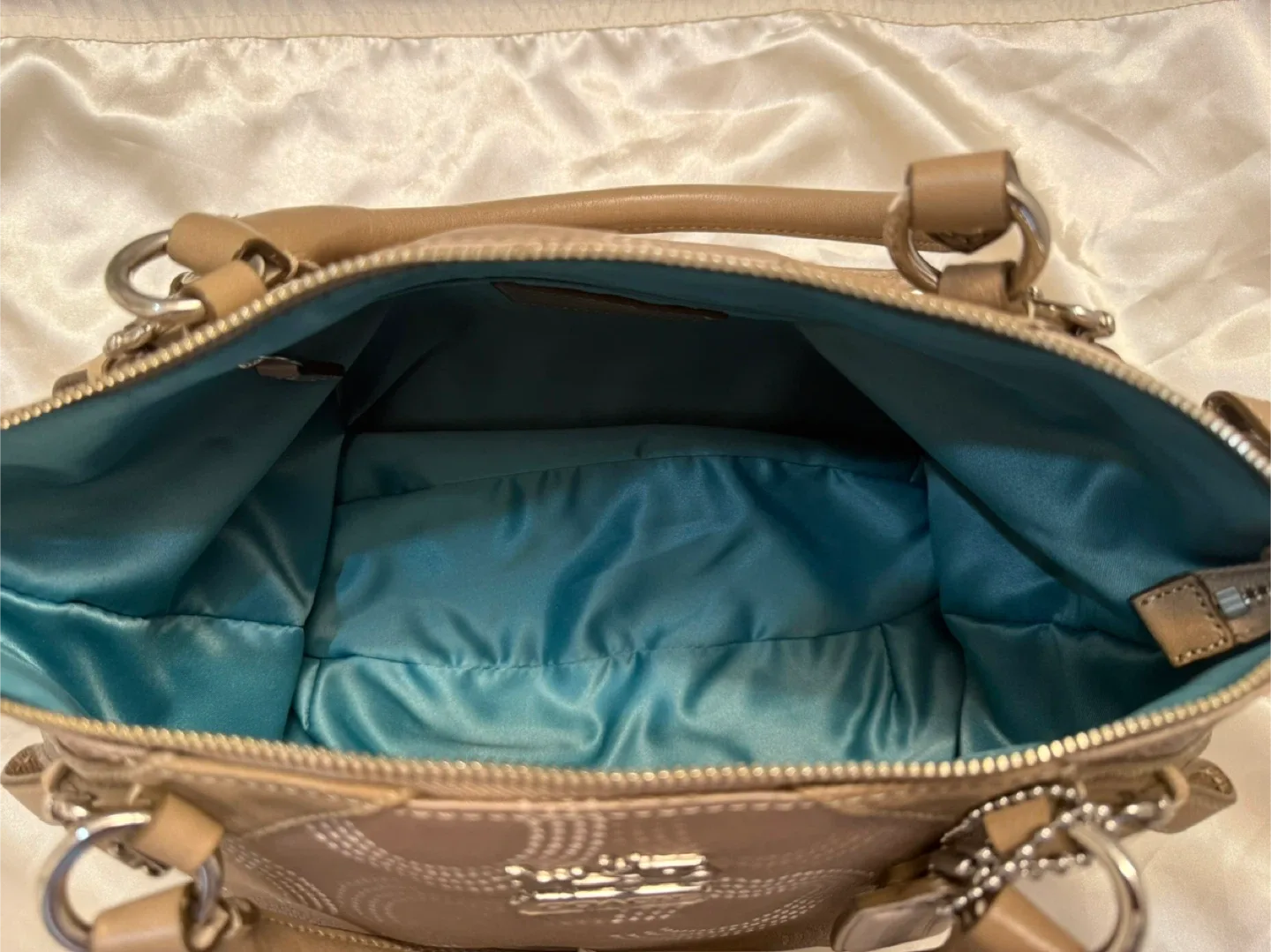 Coach Madison Dotted Beige Handbag Purse image indicator(3)