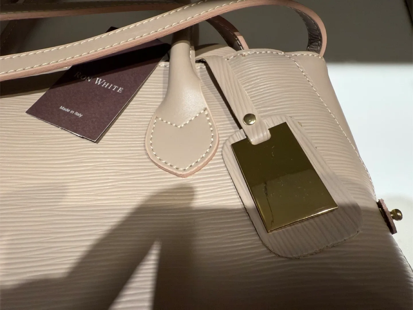 Ron White Newcastle Nude Leather Purse Handbag - new with tags image indicator(4)