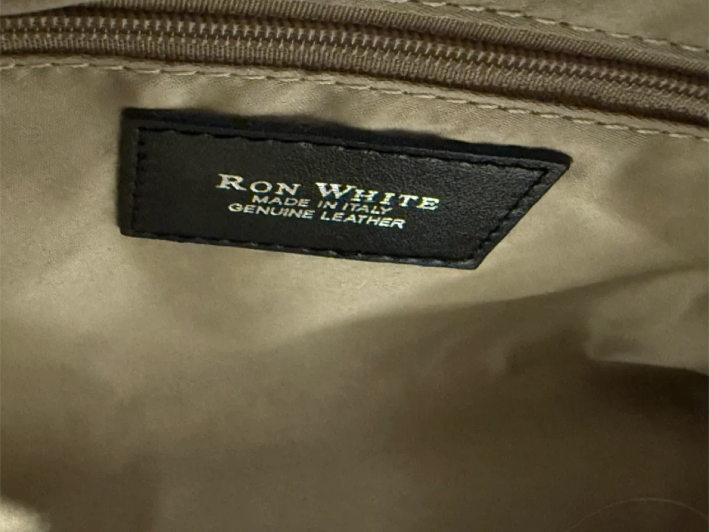 Ron White Newcastle Nude Leather Purse Handbag - new with tags image indicator(7)