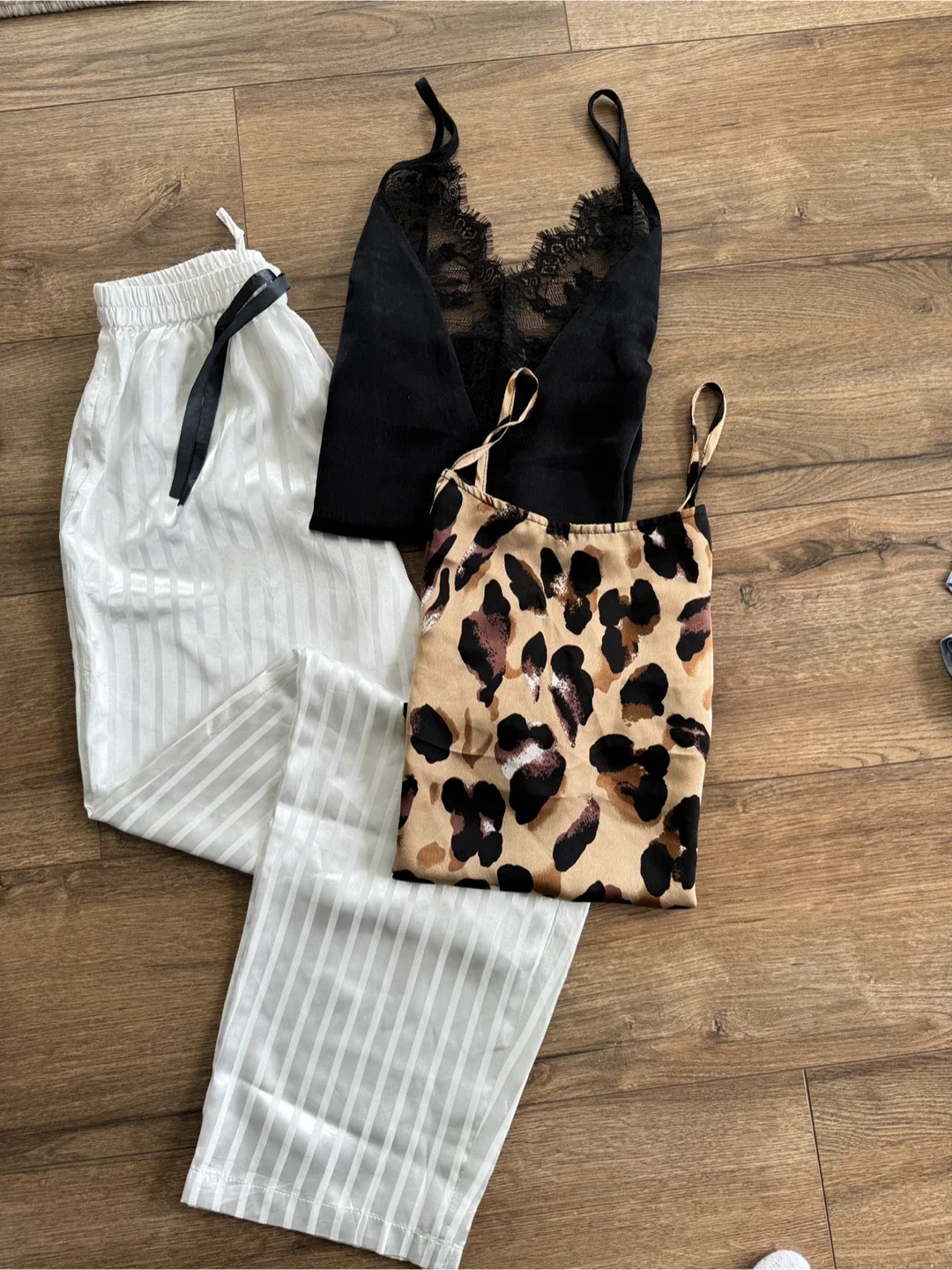 Pyjamas image indicator(8)