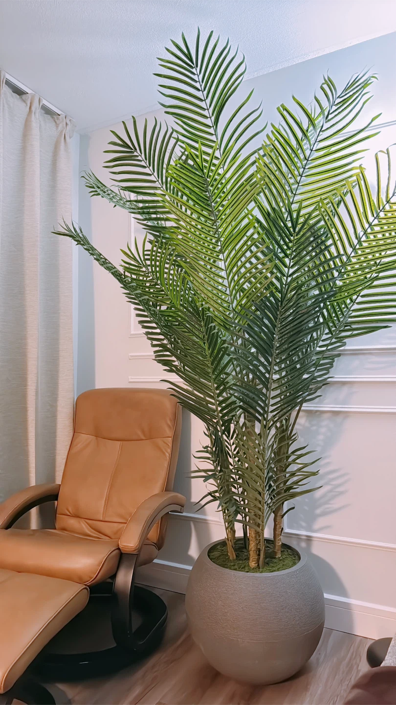 8ft Extra Large Decorative Palm Tree - photo 2