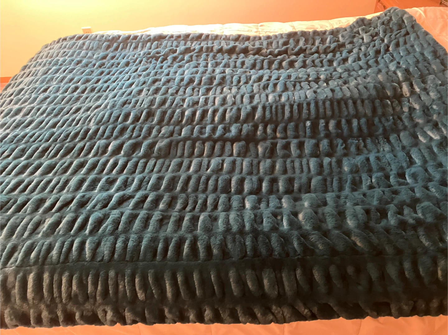 Guillaume Teal Faux Fur Throw Blanket