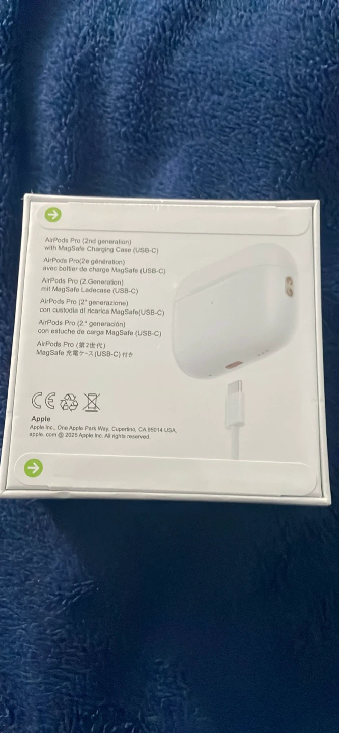 New AirPods Pro (2nd generation) with MagSafe - photo 2
