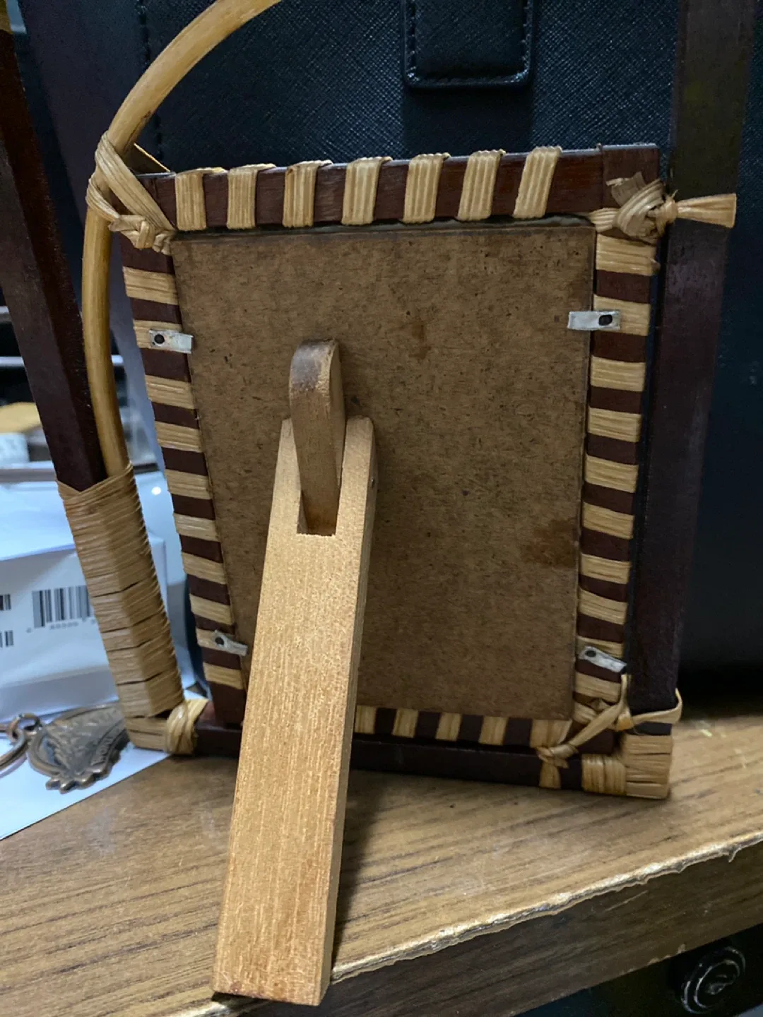 Wicker & Wood Picture Frame image indicator(2)