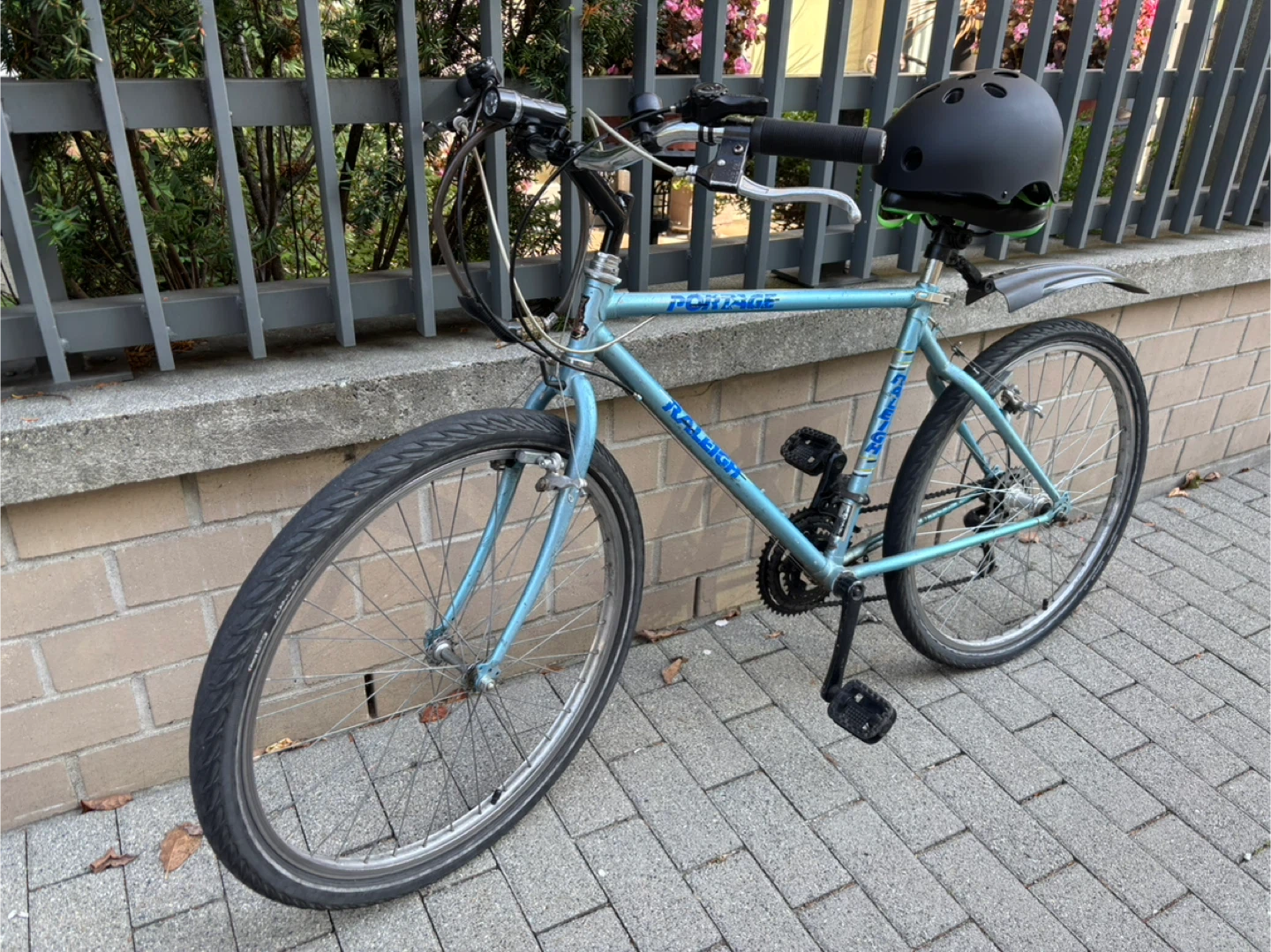 Raleigh Portage Bike with Helmet