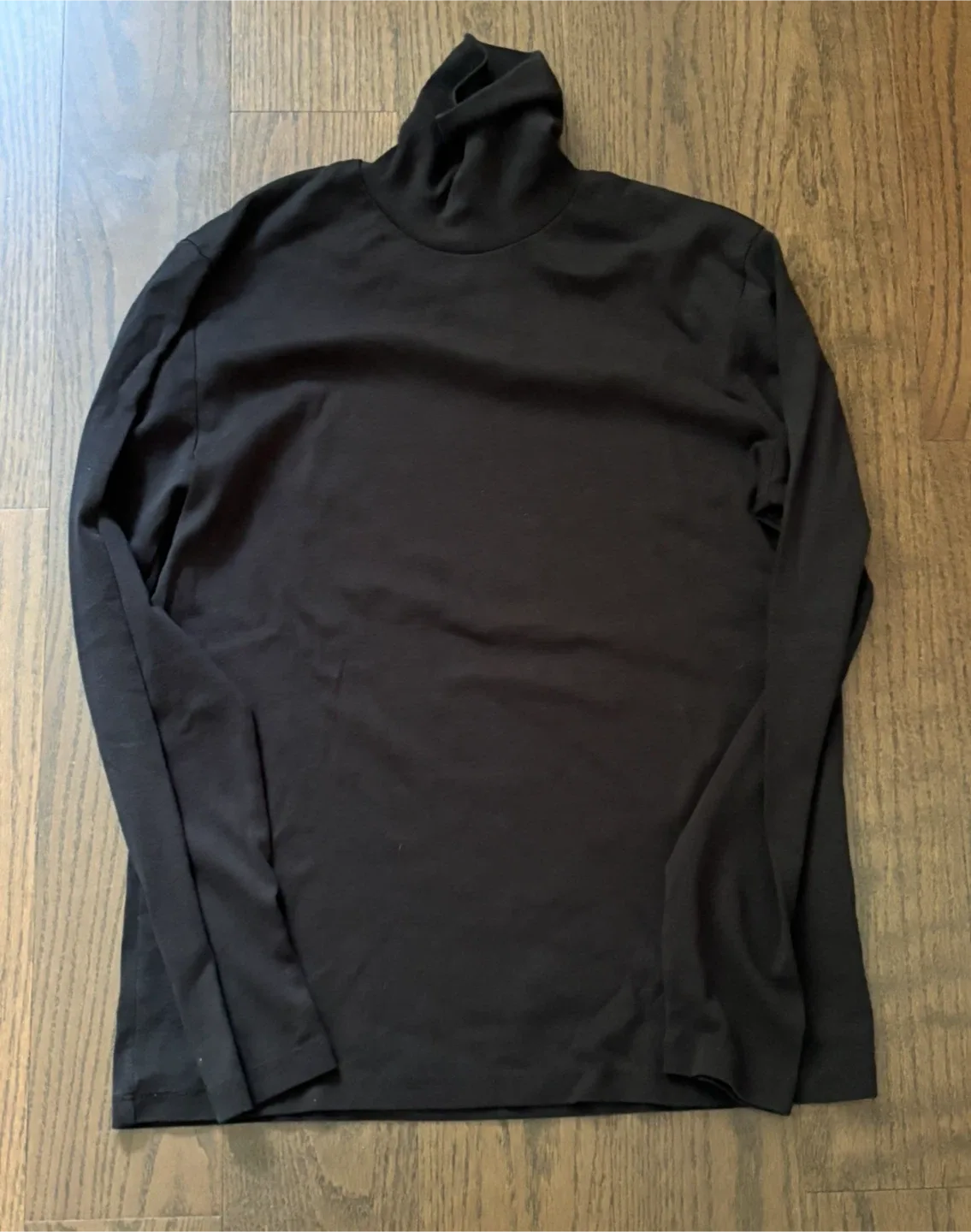 KOTN Men's Turtleneck image indicator(2)