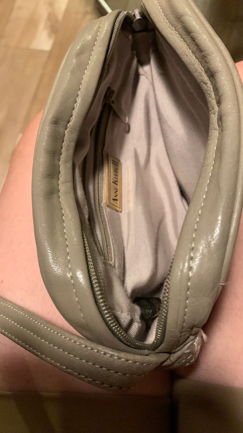 Anne Klein Crossbody Bag all Leather image indicator(6)