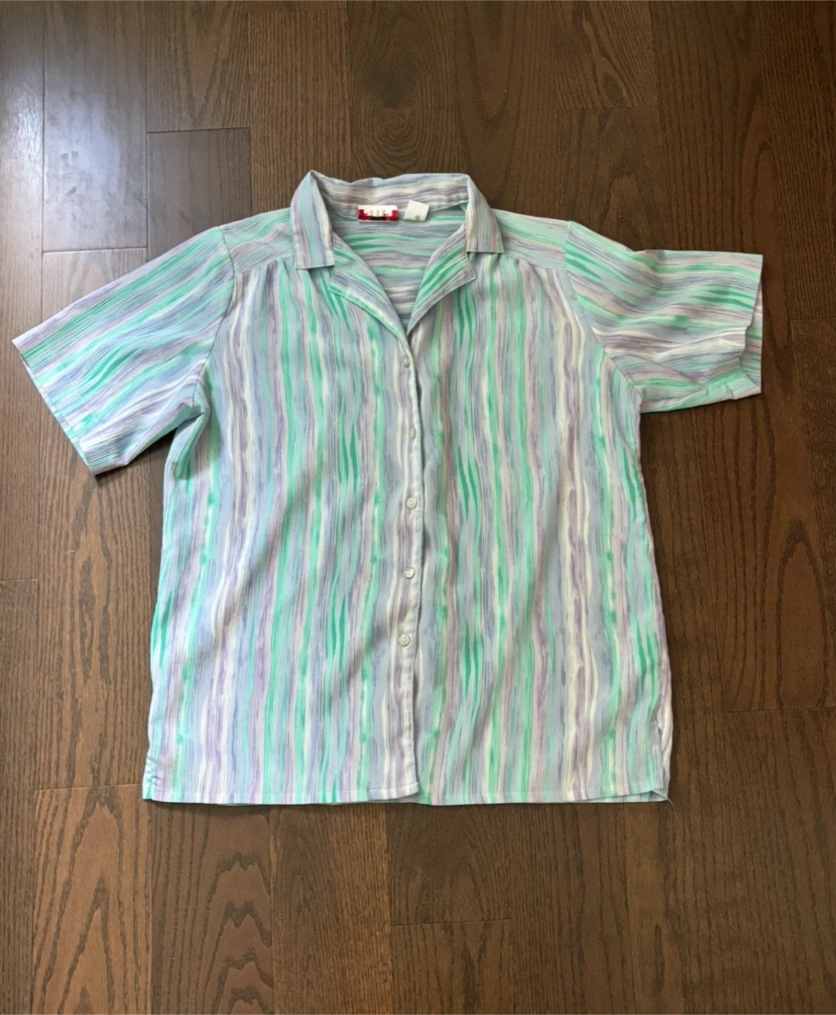 Vintage Alia Purple Button-Up Shirt thumbnail