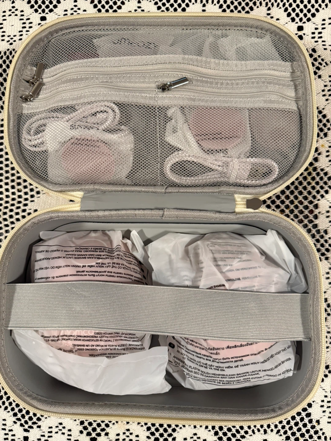Momcozy Mobile Flow Hands-Free Breast Pumps - New! - photo 2