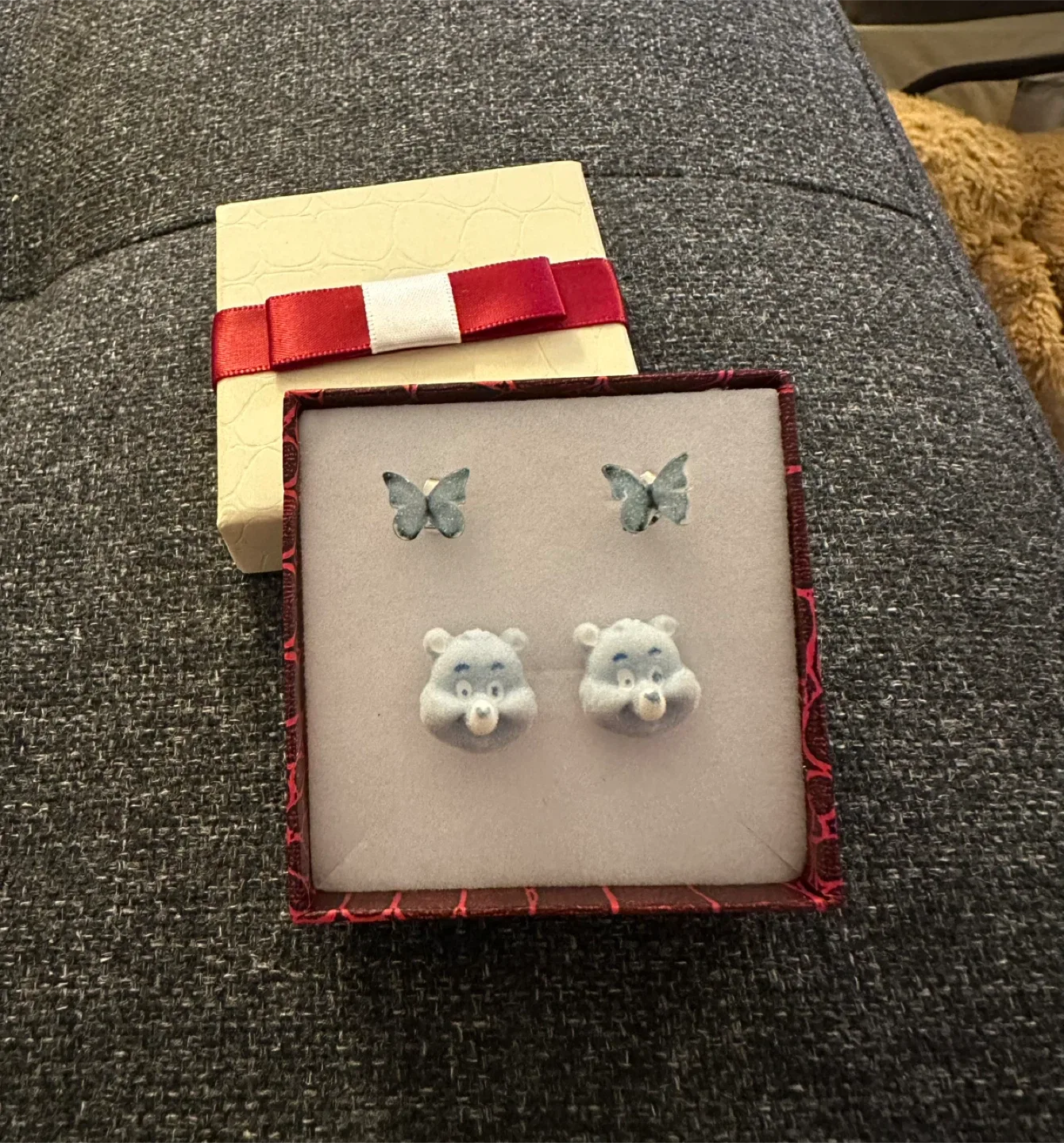Earring Set with Box image indicator(2)