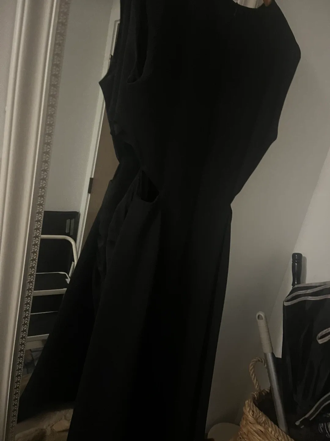 Zara Black Dress - Size S image indicator(5)